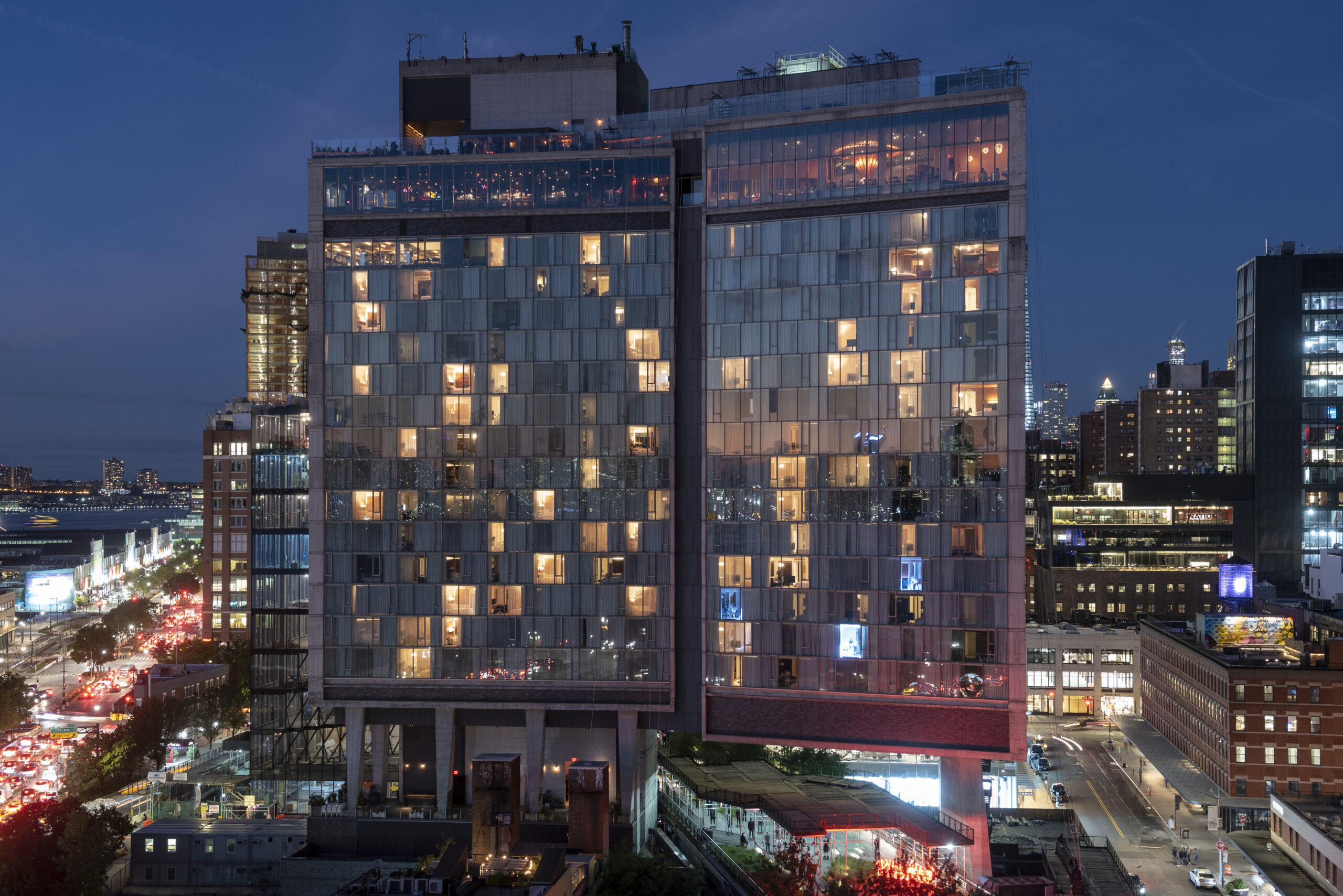 Diller Scofidio + Renfro The Mile-Long Opera, Performance von Elizabeth Diller im Highline Park New York Interview Nadin Heinich FAZ