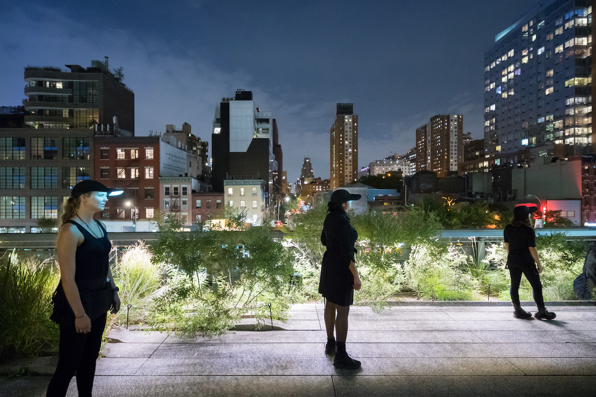 Diller Scofidio + Renfro The Mile-Long Opera, Performance von Elizabeth Diller im Highline Park New York Interview Nadin Heinich FAZ