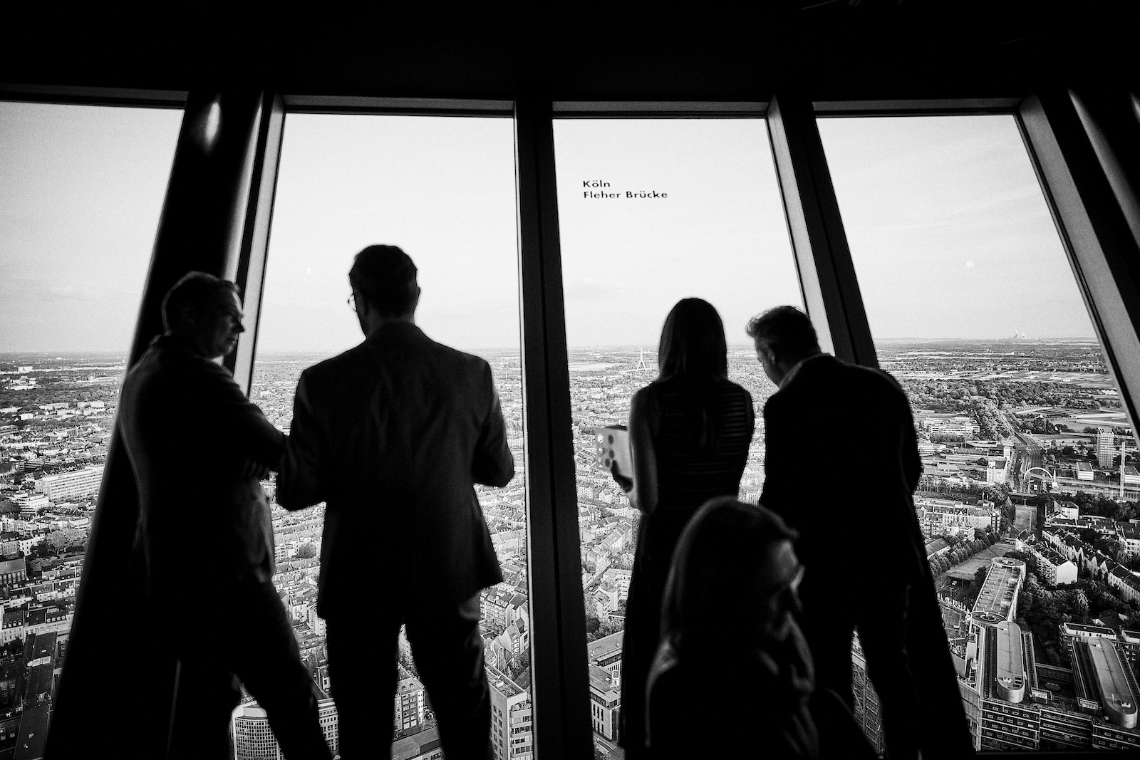 Cook & Cross ist eine Veranstaltung für Architekten und Immobilienbranche. 2019 auf 172,5 Meter fand die Veranstaltung im Fernsehturm Düsseldorf statt.