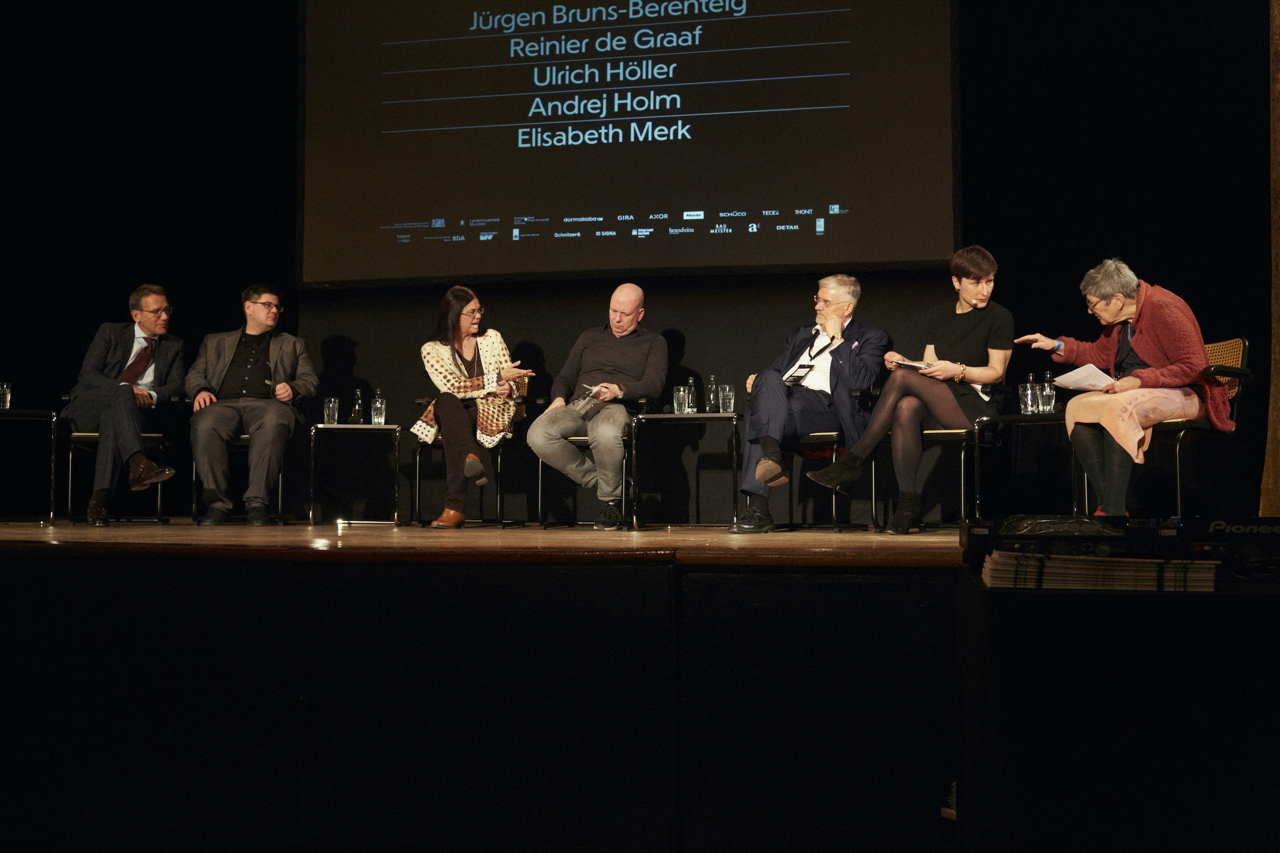 Podium, Architecture Matters 2018 in the Künstlerhaus, Munich